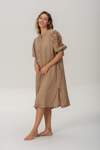 Imagen de Pampa - Vestido de Lino Bordado con Mangas Abullonadas Beige