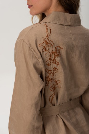 Imagen de Brisa - Vestido Camisero de Lino Bordado Beige