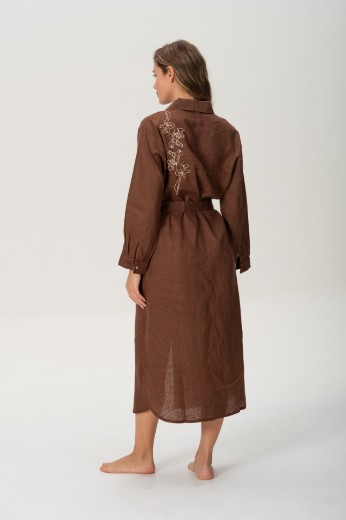Imagen de Brisa - Vestido Camisero de Lino Bordado Chocolate